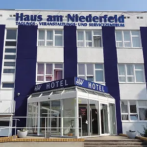 hw-hotel-haus-am-niederfeld.find-berlin-hotels.com/